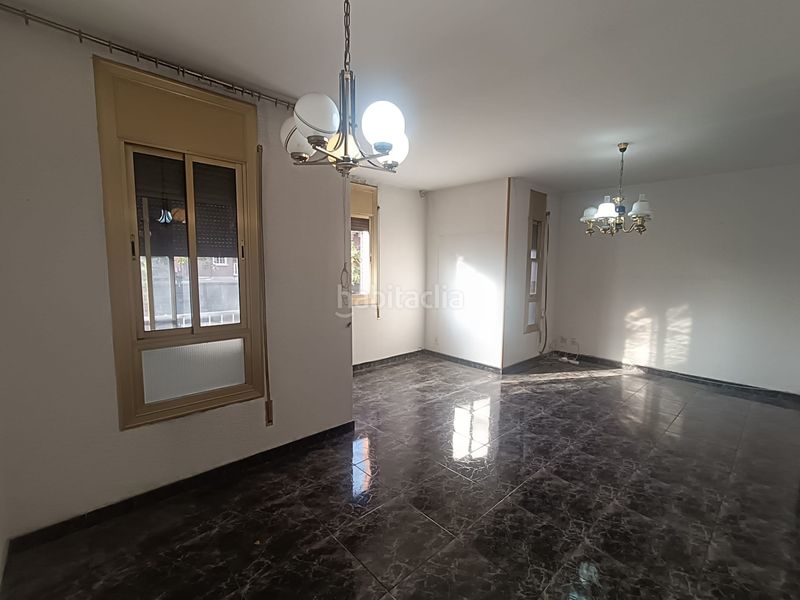 Foto 4b32e37d-6358-4e13-973e-05e72bf1f686. Pis a Centre Prat de Llobregat (El)