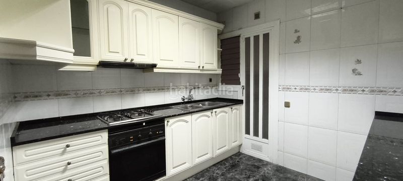 Foto c6637c17-66b7-42d5-993f-8bd1d1c4393e. Pis a Centre Prat de Llobregat (El)