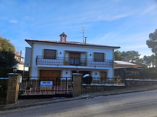Haus in Olius. Magnífica casa de 290 m2 en el pi sant just.
