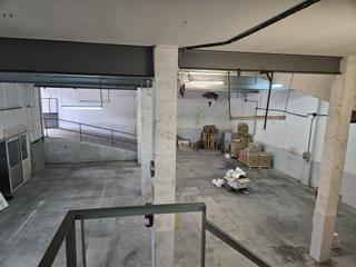 Nau industrial a Centre-Cordelles. Nave, local, comercial almacen. de 343 m2. en cerdanyola del val