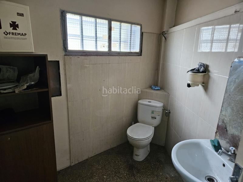 Foto b3b30ca2-a085-40d9-9b35-6c056da527fd. Industrial building in Centre-Cordelles Cerdanyola del Vallès