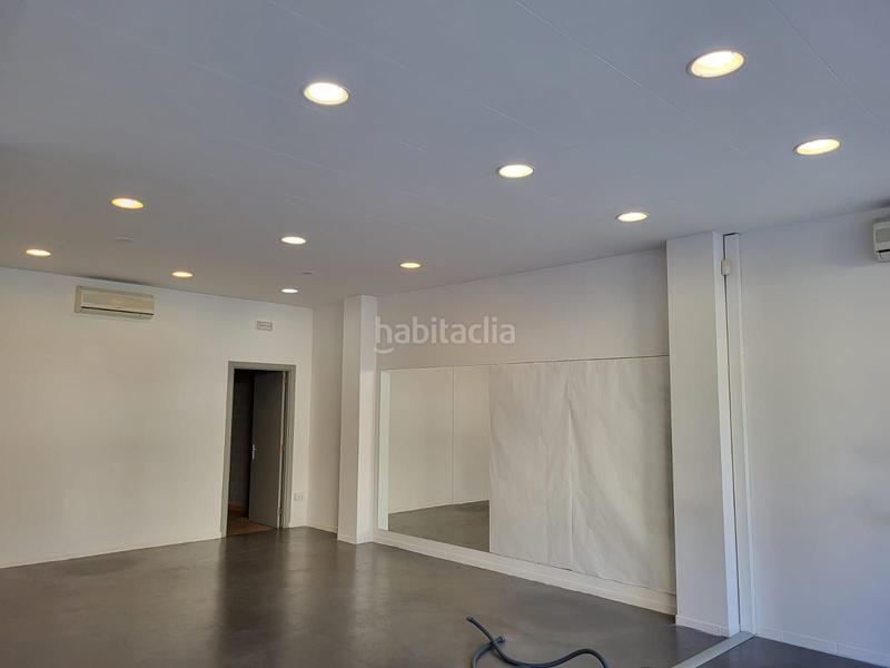 Foto 0f80f73c-9703-4bf0-8695-983a353f7ebd. Lloguer local comercial a Solsona