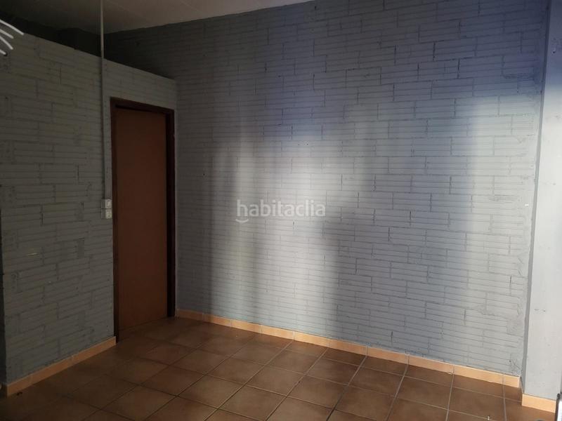 Foto 9210de4c-2ba2-4579-9091-9e3c8f79539e. Lloguer local comercial a Solsona