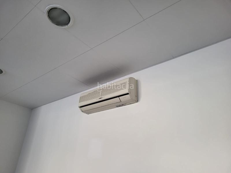 Foto df5d408c-50eb-40ae-9f53-a367dd95a682. Lloguer local comercial a Solsona