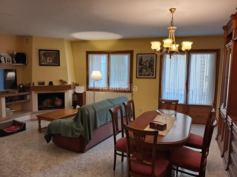 Foto db10bc1d-a6ee-4502-83db-086fa8776ede. Masía casa casco antiguo de sanaja. en Sanaüja