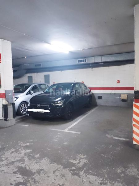 Foto 41d312d0-afc8-49b0-b45e-0cc7390bd0cf. Parking coche en avinguda Bufalà 33 plaza de parking en av. bufalá . coche mediano. con posibilidad de comprar la plaza continua en Badalona