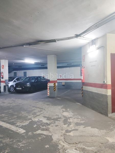 Foto 9b2b5934-7233-4f4f-a0ae-2806adade1b6. Parking coche en avinguda Bufalà 33 plaza de parking en av. bufalá . coche mediano. con posibilidad de comprar la plaza continua en Badalona