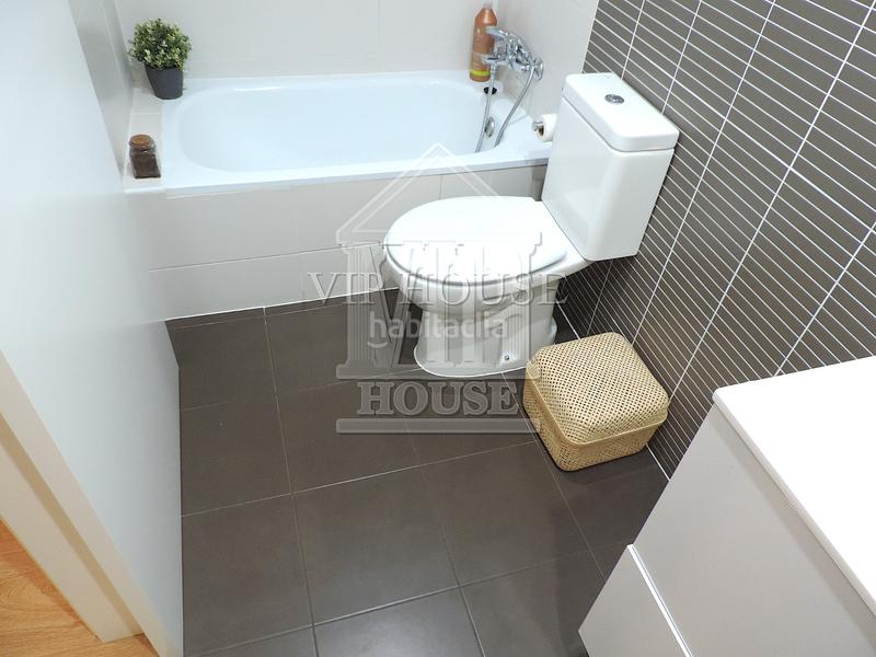 Foto bccf00ff-f4fe-4635-ab2d-8dcdbb80d6f5. Piso en carrer d'eduard maristany 227 estupendo piso en primera línea de mar de 3 hab. 96m2 construidos en Badalona