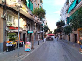 Local Comercial a Carrer de pérez galdós 72. Gran local de 175m2,  oportunidad