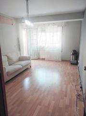 Etagenwohnung  Carrer del doctor robert 7. Perfecto piso de 72m2, 3hab, ascensor, soleado, zona bufala