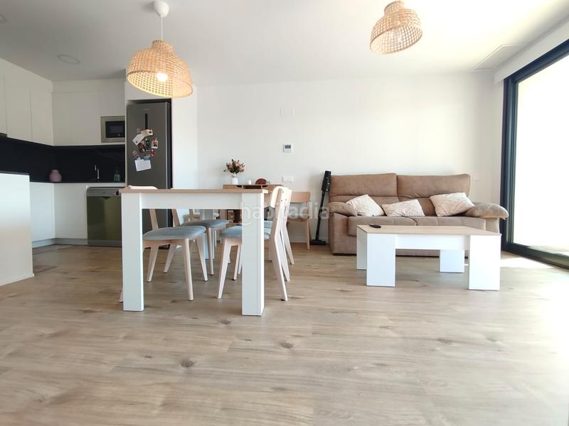 Foto 0d70d45b-a694-4a77-b8a2-2f818a8489d0. Pis a carrer del Manresà 31 a Manresà Badalona