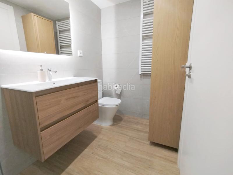 Foto 0d89f4e5-878f-4068-8d30-a3e6aa154f4d. Pis a carrer del Manresà 31 a Manresà Badalona