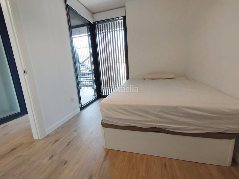 Foto 62f94464-d010-400d-bf80-3931040a1630. Pis a carrer del Manresà 31 a Manresà Badalona