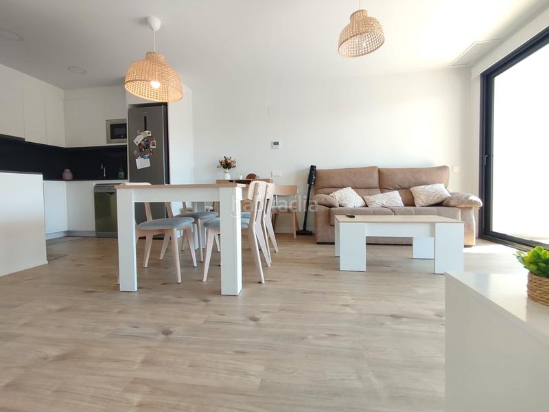 Foto 91f8195f-284c-4f34-8347-3c94ce9867d8. Pis a carrer del Manresà 31 a Manresà Badalona