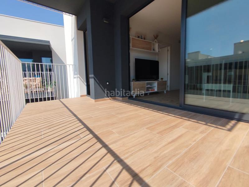 Foto c463c5c0-8cdd-4756-9803-6bc0204ae24d. Pis a carrer del Manresà 31 a Manresà Badalona