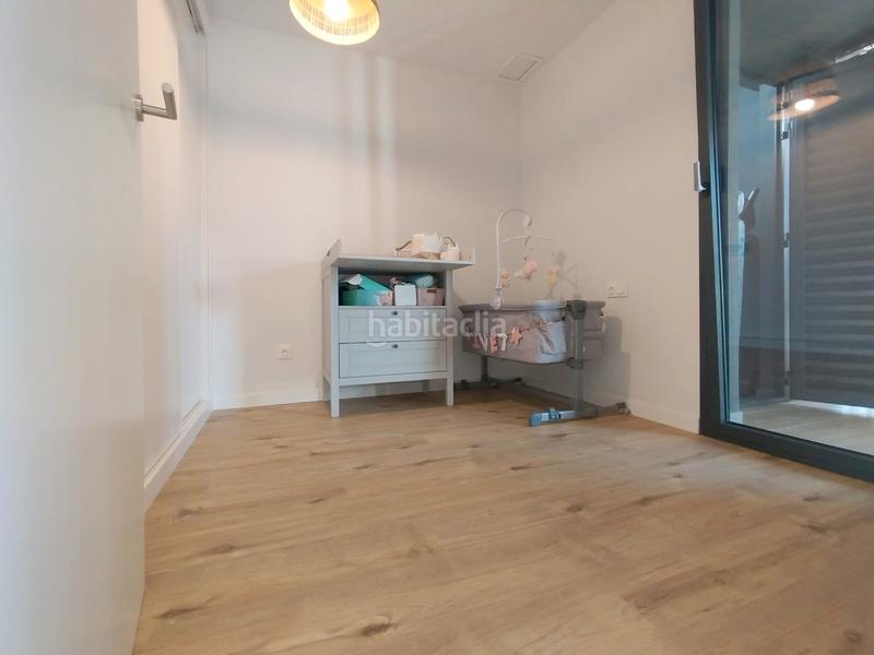 Foto c538a937-cc85-42d3-9dcf-faf6fd0ed41e. Pis a carrer del Manresà 31 a Manresà Badalona