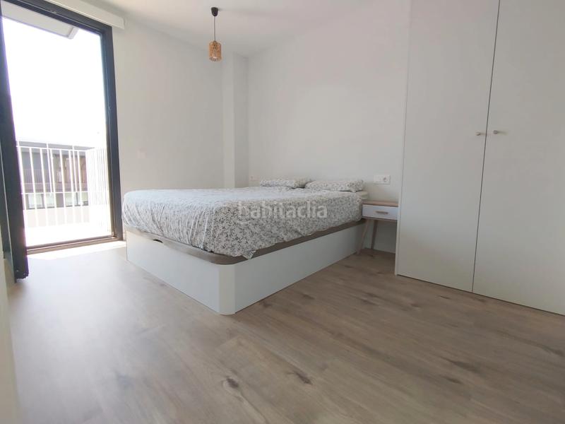 Foto e59e197c-83fb-4399-a8b2-b8db5eeefea6. Pis a carrer del Manresà 31 a Manresà Badalona