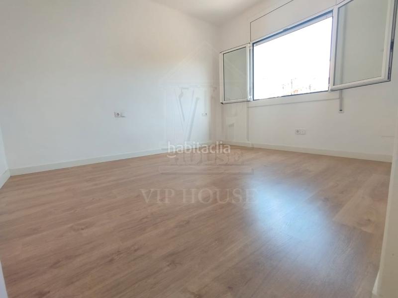 Foto 55925cac-af24-4dee-9bff-64c774f45d83. Piso en passeig de la vilesa 56 estupendo piso de 72m2, 3hab, terraza, soleado en Tiana