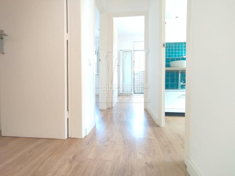 Foto d919be12-b12f-4a2b-bfeb-c93283cb7172. Piso en passeig de la vilesa 56 estupendo piso de 72m2, 3hab, terraza, soleado en Tiana