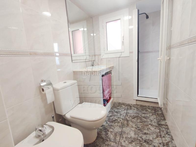 Foto 745401aa-ec67-4b61-bcfb-825714c8a241. Pis a avinguda de martí pujol 303 a Centre Badalona