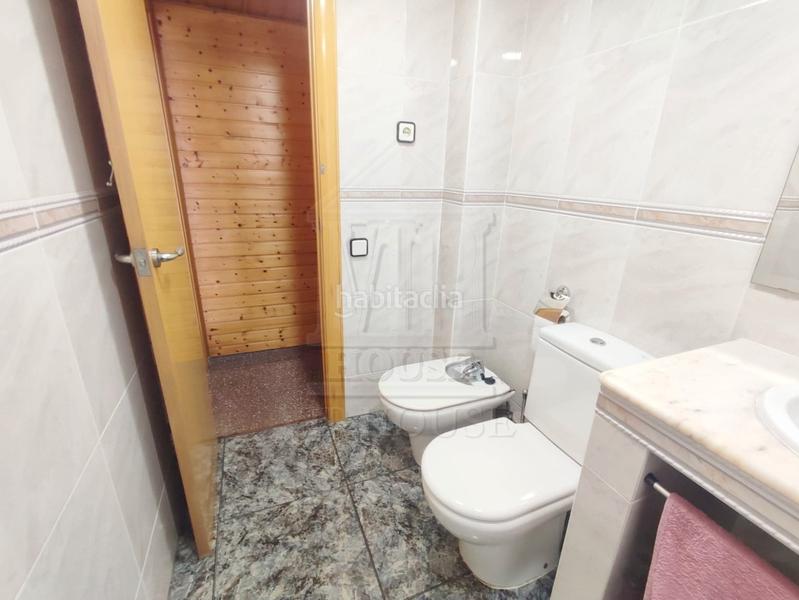 Foto fe2602a2-cd61-480b-8553-872aa7475962. Pis a avinguda de martí pujol 303 a Centre Badalona