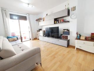 Appartement à Carrer de la independència 304. Gran piso con terraza uso privativo en barrrio de bufala