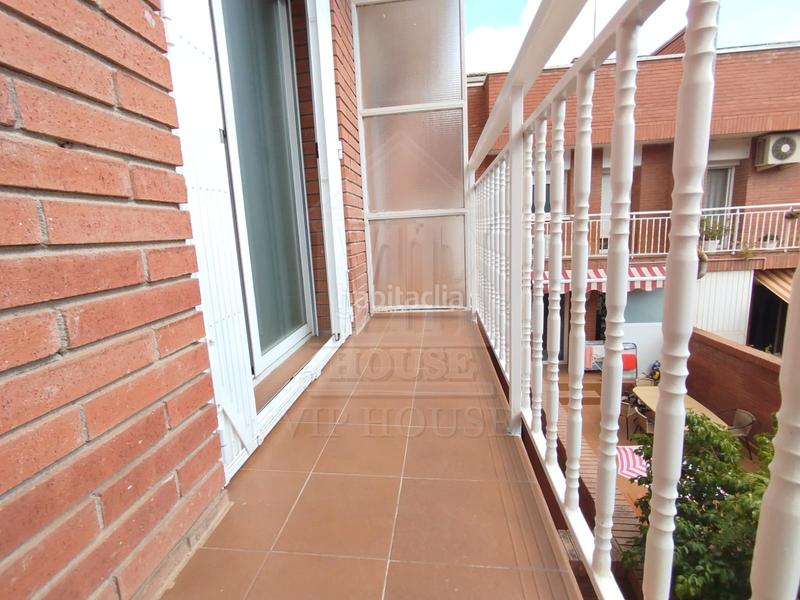 Foto 00220803-27b0-4644-a399-d74286abc560. Pis a carrer de baldomer solà 30 a Progrés - Pep Ventura Badalona