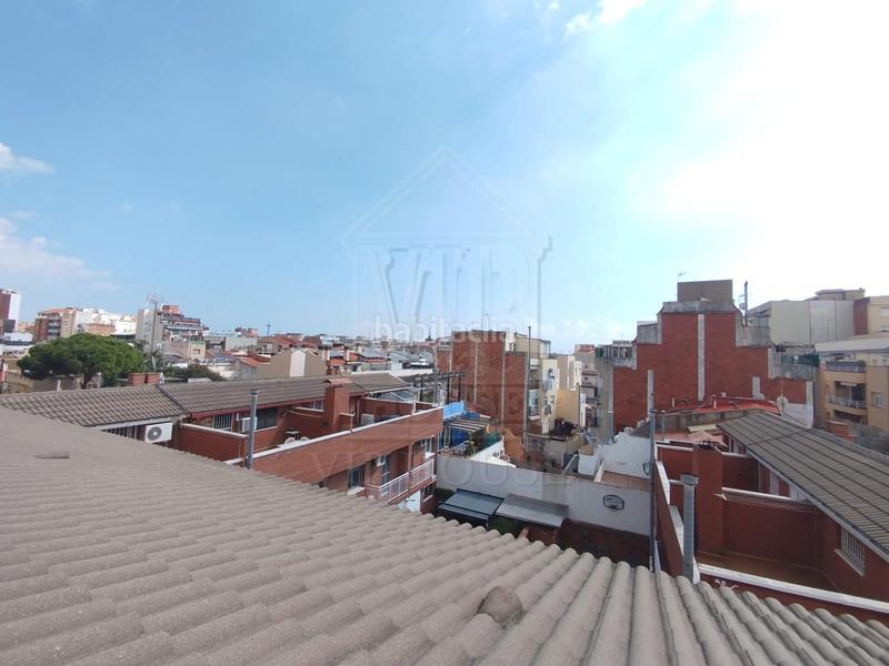 Foto 99a6633b-61fa-4d54-9fc5-d435c7a34f67. Pis a carrer de baldomer solà 30 a Progrés - Pep Ventura Badalona