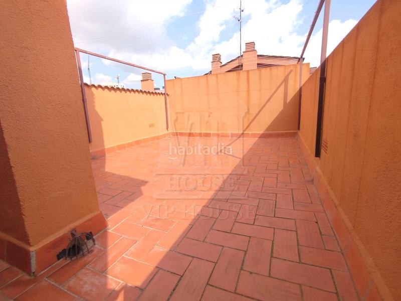 Foto a5e9acae-1d2e-4cef-be1f-20873f6310bb. Pis a carrer de baldomer solà 30 a Progrés - Pep Ventura Badalona