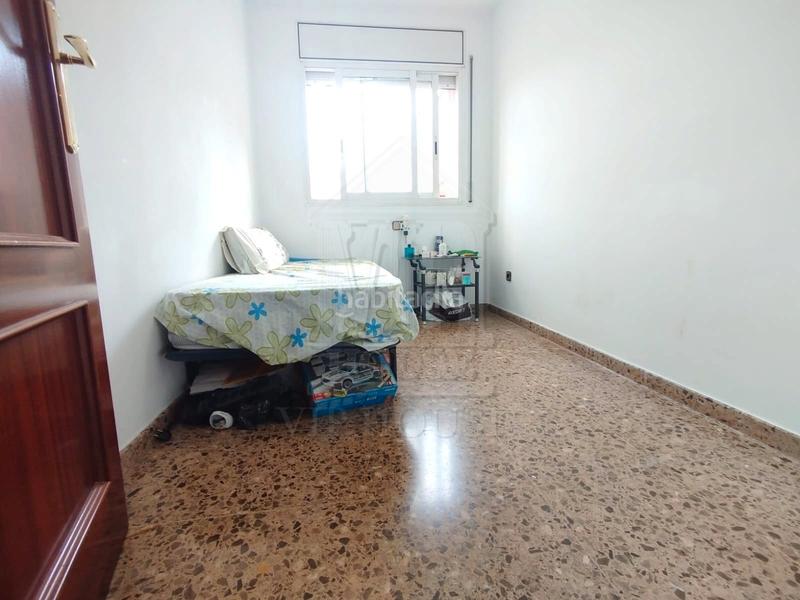 Foto e8101f5f-4ea1-41f2-9154-cd79e20780d5. Pis a carrer de baldomer solà 30 a Progrés - Pep Ventura Badalona