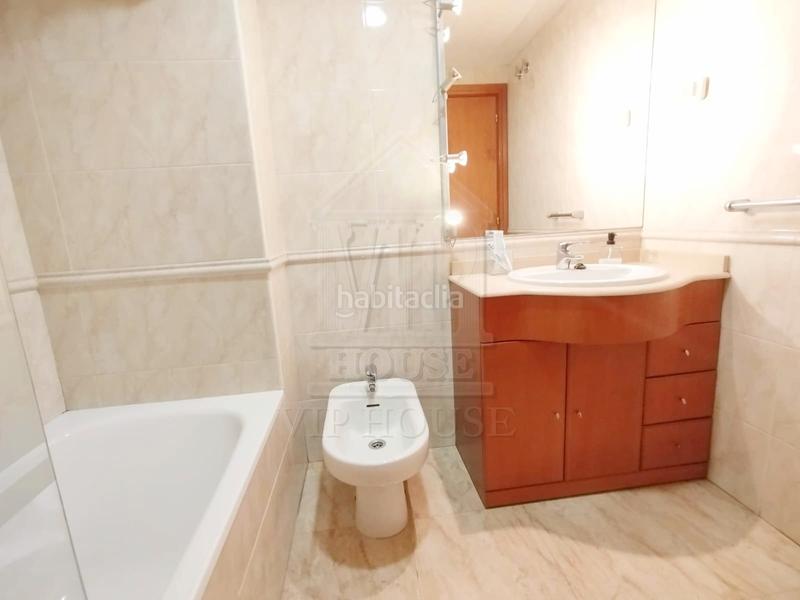 Foto 36ebed44-bfb1-46c7-a017-a783c80e54c9. Piso en carrer de barberà 75 espectacular piso en cerdanyola del valles en Cerdanyola del Vallès