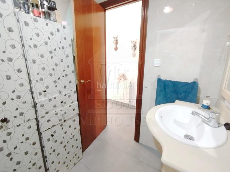 Foto 59850dbd-3677-44c4-9806-e326d854cc23. Flat in carrer d'isaac albéniz 242 in La Salut Badalona