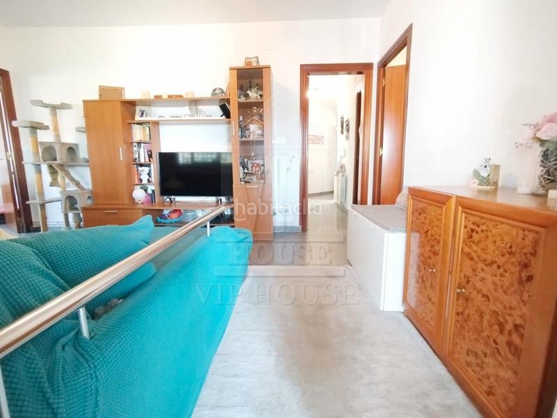 Foto 9e4479b7-f053-4ac5-89b4-7147bc89fd78. Flat in carrer d'isaac albéniz 242 in La Salut Badalona