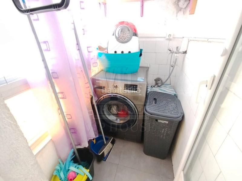 Foto c97b8541-781a-40a6-bcfb-77f640b34e2d. Flat in carrer d'isaac albéniz 242 in La Salut Badalona