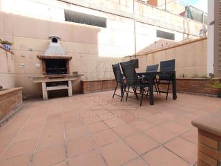 Casa a schiera  Carrer del gregal 22. Magnifica casa de 201m2 construidos, parking, patio, centrica