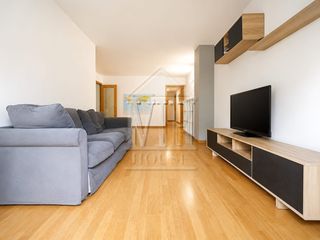 Pis a Carrer del doctor robert 62. Oportunidad en bufala, 119m2, 3 hab, ascensor, balcon, parking y