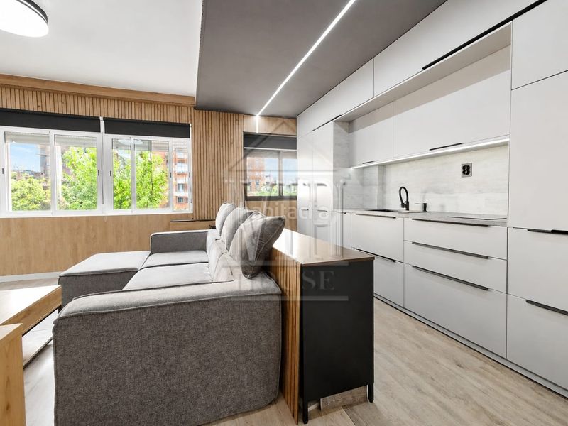 Foto e6ca580d-7eaf-444c-9728-a64dc415745a. Piso en carrer de baldomer solà 138 piso reformado de 3 habitaciones en pep ventura en Badalona