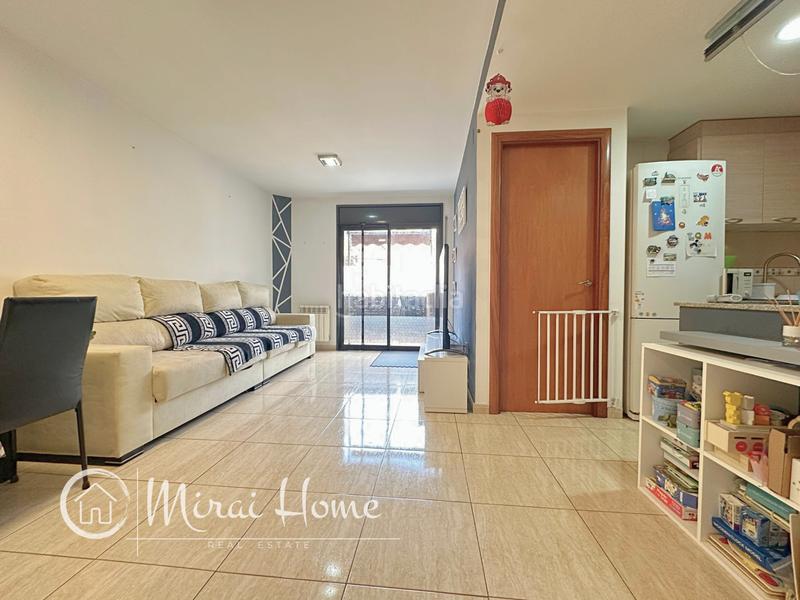 Foto 11551c52-46e5-4da2-b63b-fe3b7425c0f2. Piso  con terraza en venta en Canovelles