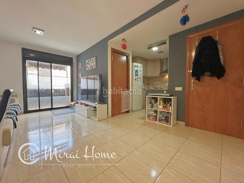 Foto 9ef6adb3-fdd7-43cd-afe5-b99b1865bb11. Piso  con terraza en venta en Canovelles