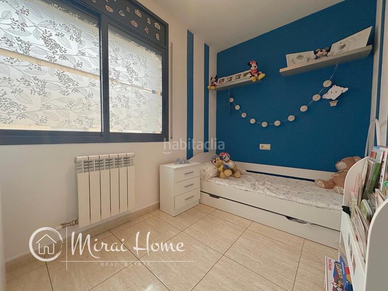 Foto d5483672-bb68-44fd-a1c9-ef965153c1f1. Piso  con terraza en venta en Canovelles