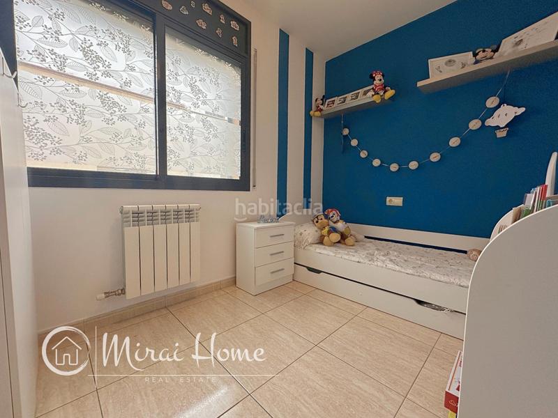 Foto ee142985-31e1-45dc-a652-5393b317003b. Piso  con terraza en venta en Canovelles