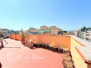 tic a Sant miquel. tico con terraza en granollers (sant miquel)