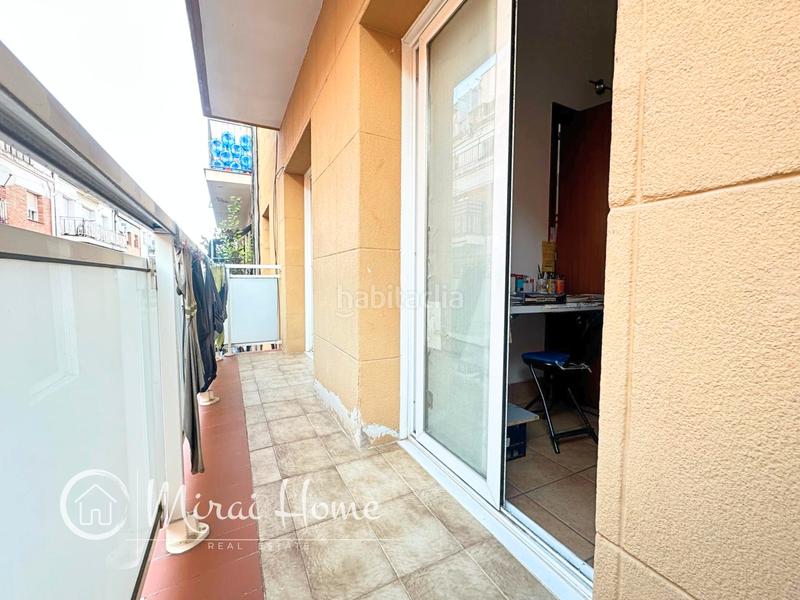 Foto 79144af8-f85d-4eb7-b237-344b2bd70411. Piso  con balcón en Canovelles