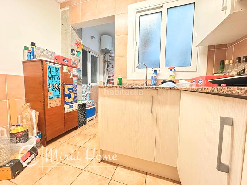 Foto 9305886b-f694-40dc-b5bb-8cd6be16a89b. Piso  con balcón en Canovelles