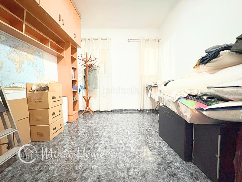 Foto 66da168b-2bcb-4a37-81f9-4073bbe08949. Erdgeschoss in Canovelles