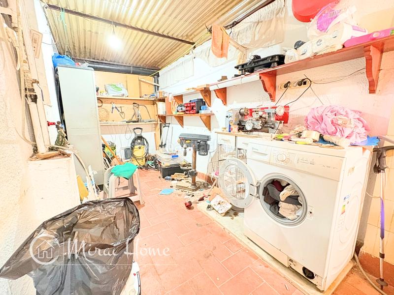 Foto bde58ba8-4e23-40e6-8493-658252967cc6. Erdgeschoss in Canovelles