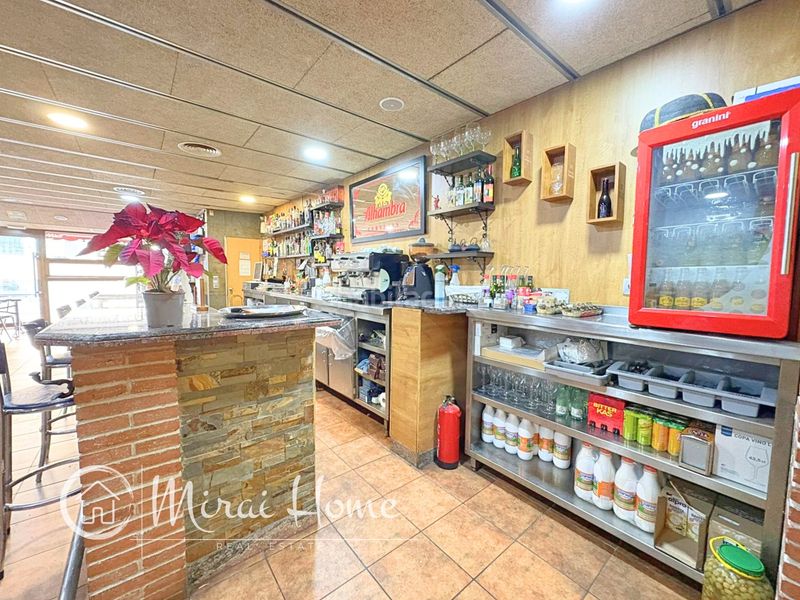 Foto 00ad5a36-2f9b-4676-8353-fad14e34143e. Traspàs local comercial amb calefacció a Joan Prim Granollers