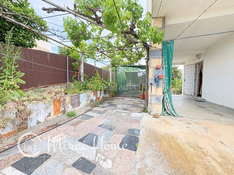 Foto cde1f4f1-b186-4bd2-8e0b-7f9290bc63b9. Casa amb calefacció aparcament a Lliçà d´Amunt