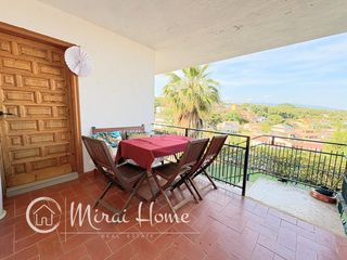 Maison à Santa Eulàlia de Ronçana. Casa a cuatro vientos en santa eulàlia de ronçana
