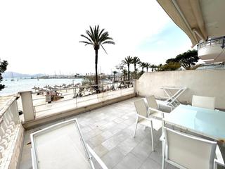 Rent Flat in Port de Pollença. Port de pollenalquiler en primera linea de mar